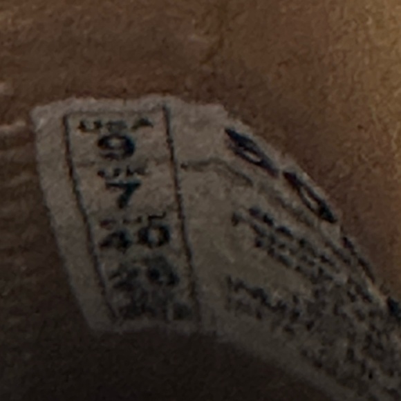 Sorel Tan Heeled Boots with Neon Green Sole - Picture 5 of 6